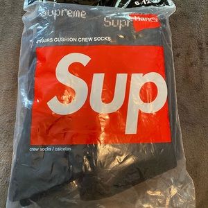 Supreme Hanes Crew Socks